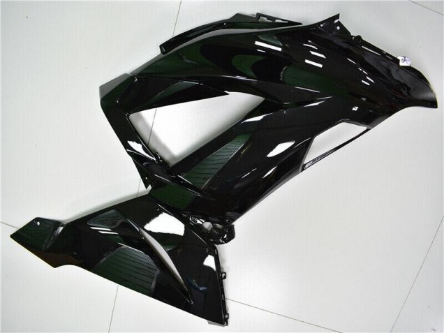 Carénage Kawasaki ZX6R 13-18 - Noir Brillant Carénage Kawasaki ZX6R 13-18 - Noir Brillant