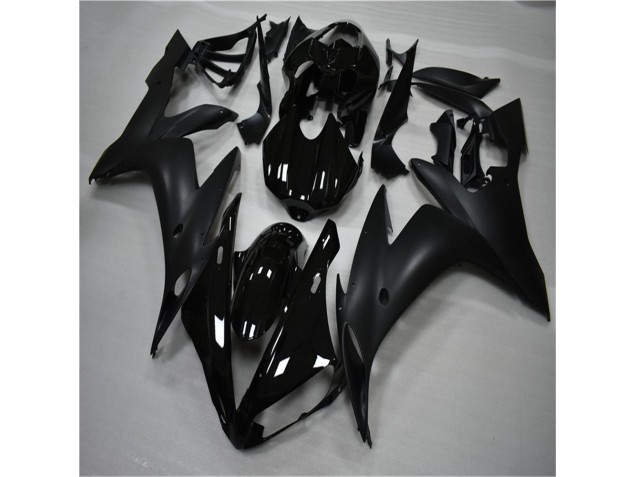 Carénage Yamaha R1 04-06 - Brillant Noir Mat Carénage Yamaha R1 04-06 - Brillant Noir Mat