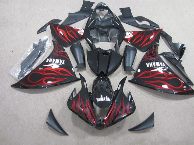 Carénage Yamaha R1 09-11 - Noir Rouge Flamme Blanc Décalque Carénage Yamaha R1 09-11 - Noir Rouge Flamme Blanc Décalque