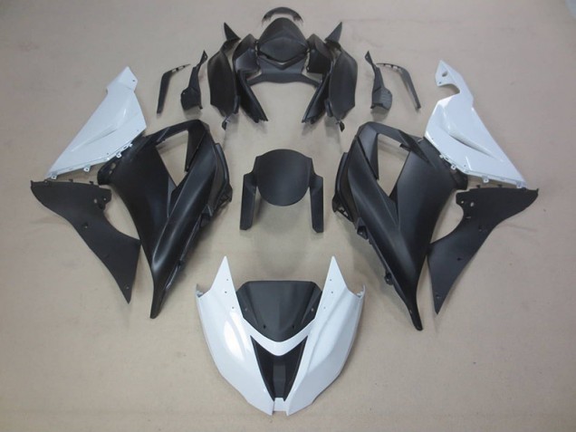 Carénages Kawasaki ZX6R 13-18 - Noir Blanc Carénages Kawasaki ZX6R 13-18 - Noir Blanc