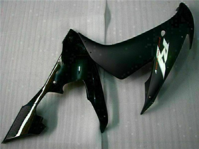 Kit Carénages & Plastique Yamaha R1 04-06 - Noir Kit Carénages & Plastique Yamaha R1 04-06 - Noir