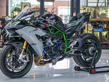 Carénages Moto Kawasaki Ninja H2 2015-2022 - Gris Vendre