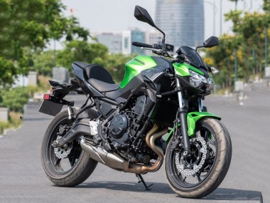 Carénages Moto Kawasaki Ninja Z650 2020-2023 - Vert Noir Vendre