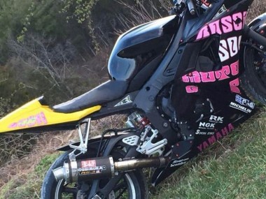 Carénages Moto Yamaha YZF R6S 2006-2009 - Jaune Rose Noir Brillant Rossi Repsol 46 Vendre