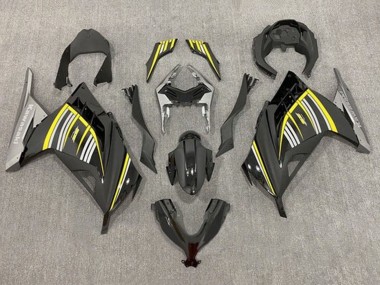 Carénages Moto Kawasaki EX300 2013-2024 - Jaune Argent Noir Brillant Noir Mat Vendre