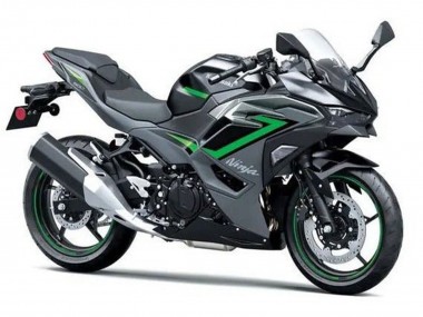 Carénages Moto Kawasaki Ninja 500 EX500R 2024-2026 - Noir Gris Vert Vendre