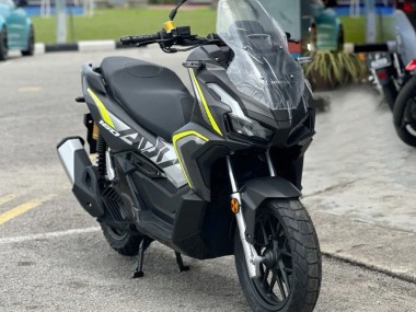 Carénages Moto Honda ADV160 2022-2024 - Argent Jaune Noir Mat Vendre